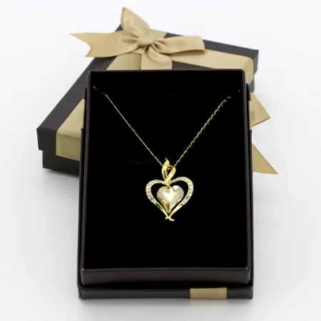 Coffret chaîne pendentif cœur swarovski