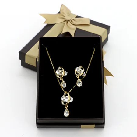 Coffret cadeau ensemble swarovski